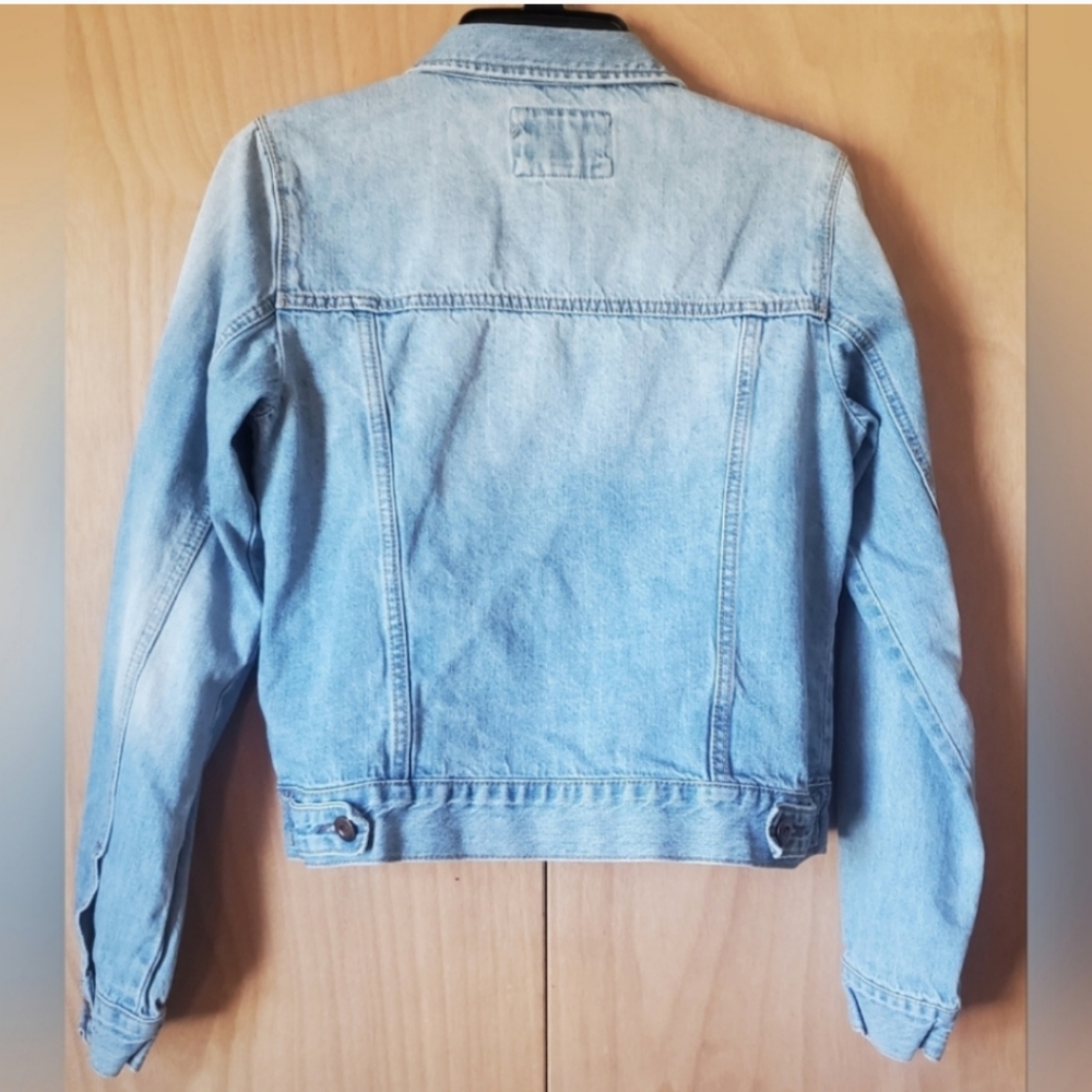 Jean Jacket - Picture 4 of 4